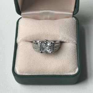 NEW Sterling Silver Promise Ring - Size 7
